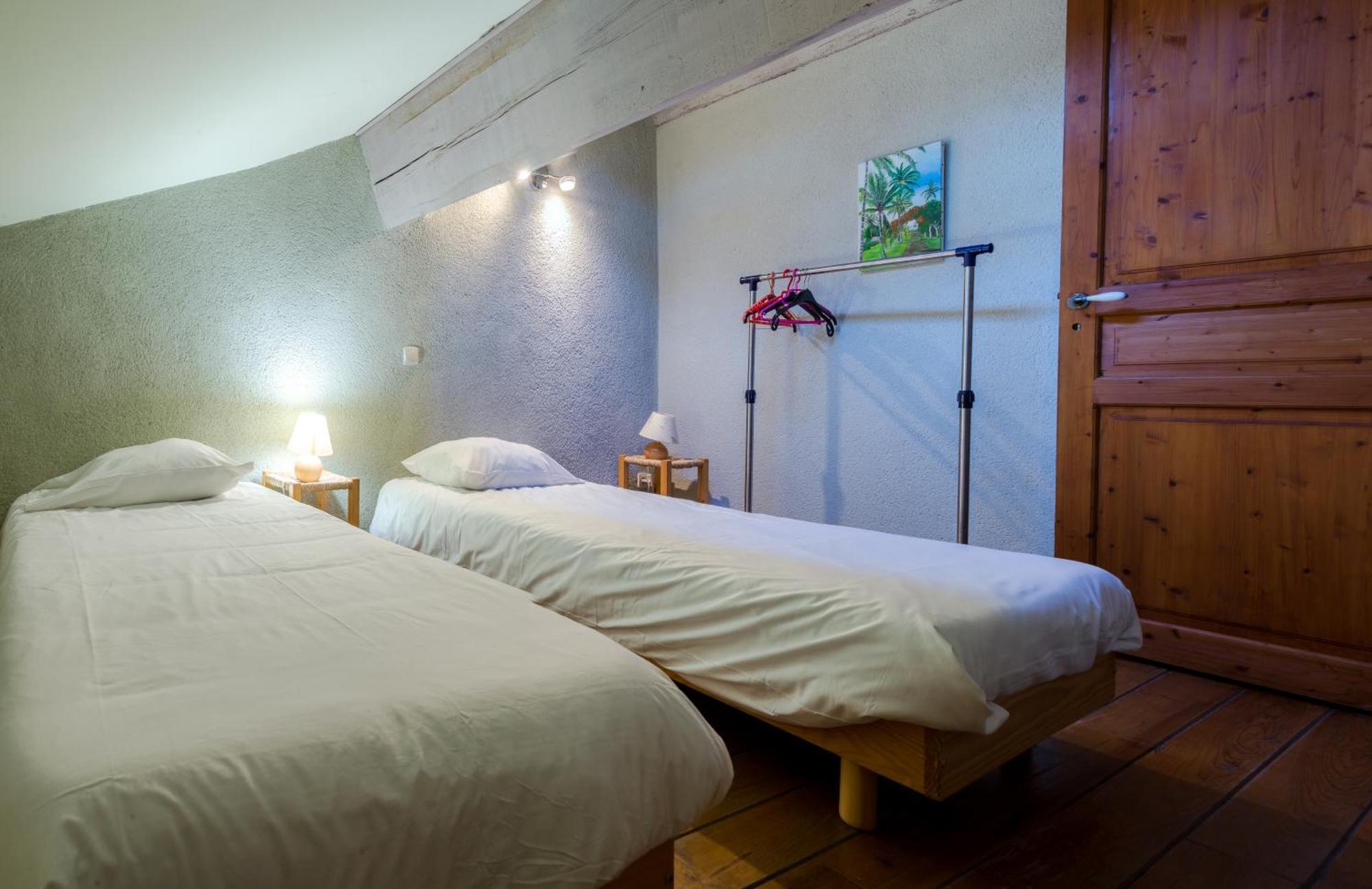 โดแมน มา บาซ็อง Hotel อาเลนยา ห้อง รูปภาพ