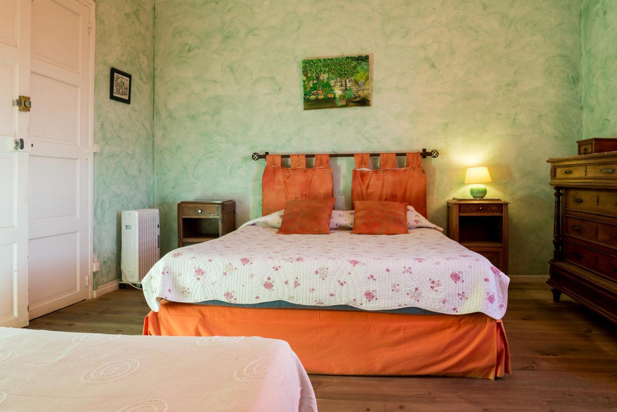 โดแมน มา บาซ็อง Hotel อาเลนยา ห้อง รูปภาพ